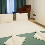 Hotel Taksim V 3*