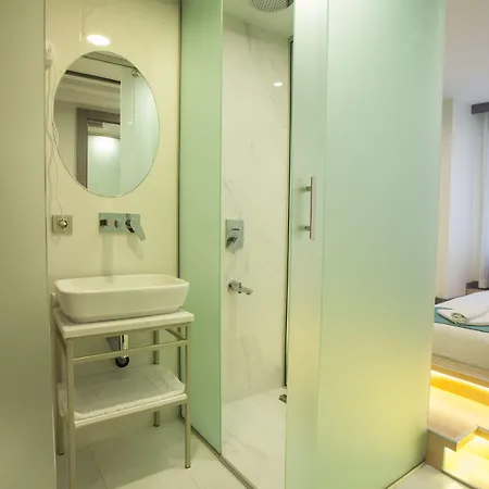 Taksim V Hotel 3*