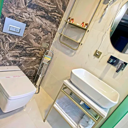 Taksim V Hotel 3*