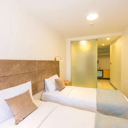 Hotel Taksim V 3*