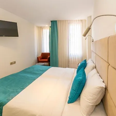 Taksim V Hotel Istambul